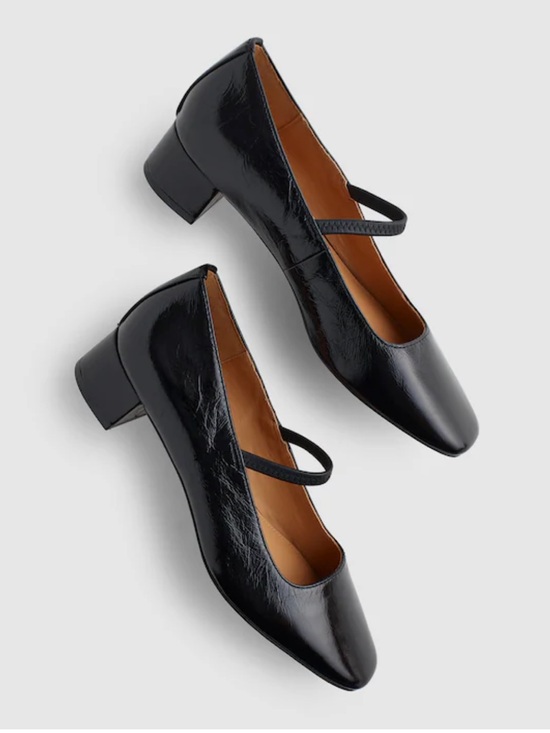Madewell Shoes - Madewell The Greta Pump Mary Jane in crinkle black patent leather in size 10